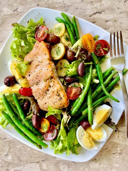 Grilled Salmon Niçoise Salad - Its Thyme 2 Cook